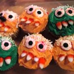 cupcakes decorated like zombies